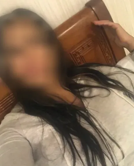 Ela, 31