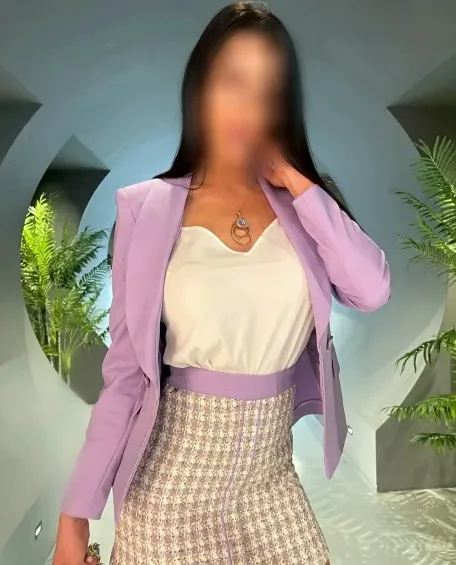 Hanna, 37