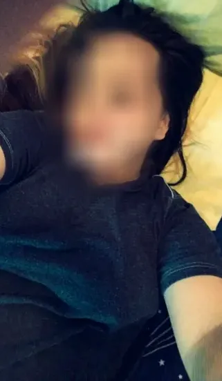 Pia, 28